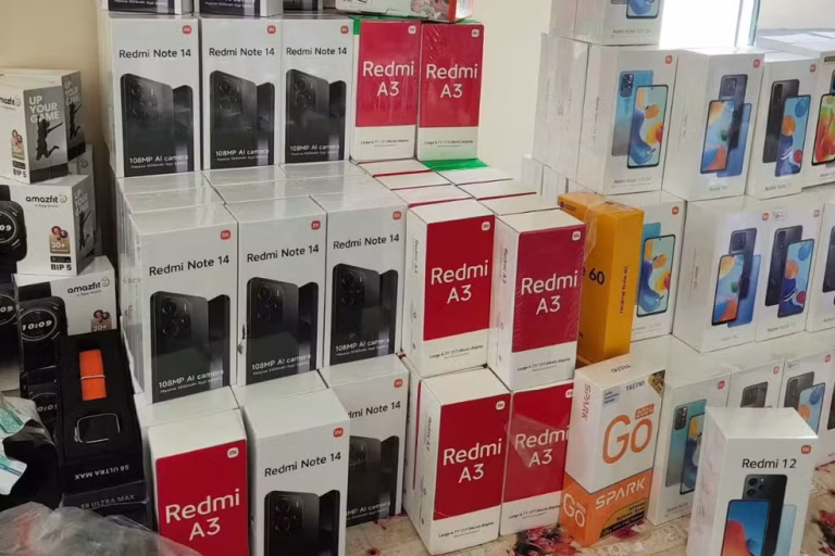Bazar solidário reúne celulares, eletrônicos e itens de pesca doados pela Receita Federal - Foto: Divulgação