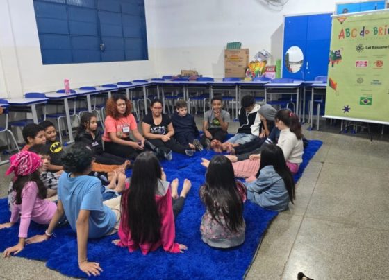 Escola municipal encerra Semana do Brincar com lançamento