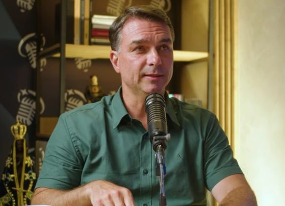 PL volta a criticar campanha de Flávio e cobra reação