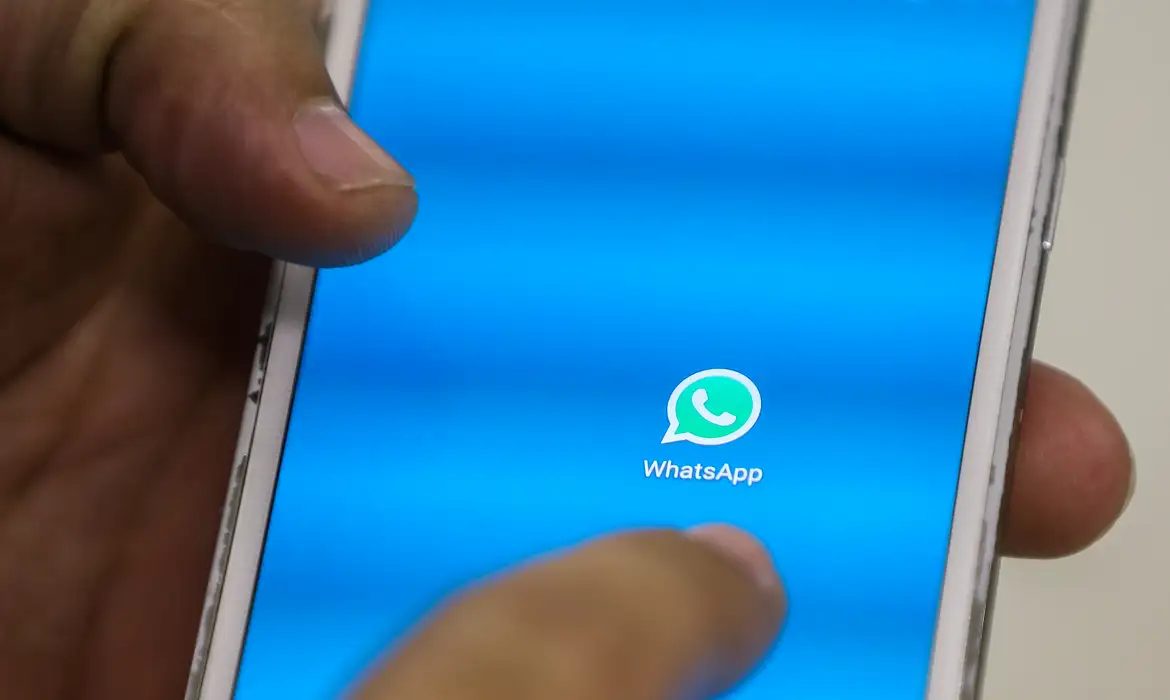 WhatsApp lança ferramentas de controle parental no Brasil para pais