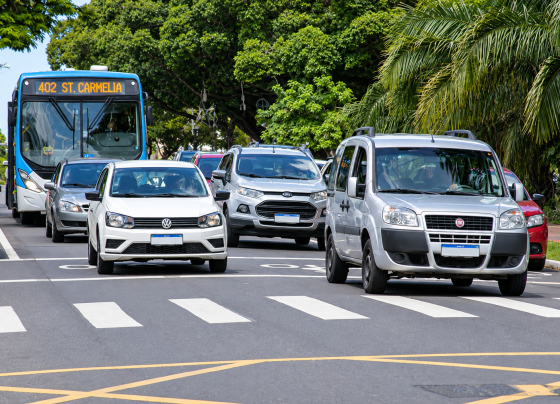 Licenciamento de veículos com placa final 0 vence nesta sexta-feira em Mato Grosso do Sul - Foto: Rachid Waqued
