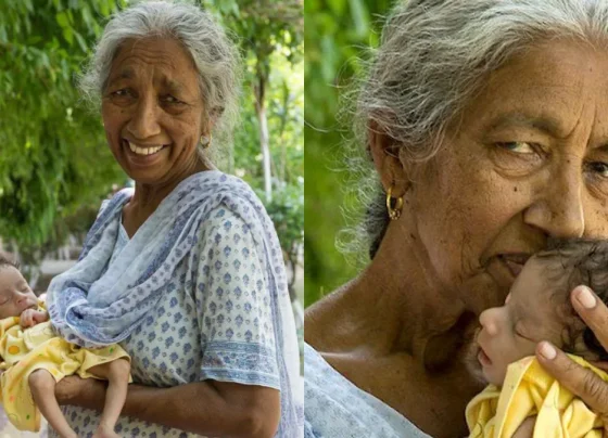 Daljinder Kaur segurou o filho Arman após realizar o sonho de ser mãe depois dos 70 anos - Foto: Reprodução/Cover Asia Press