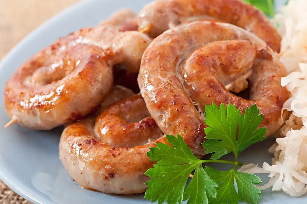Anvisa proíbe venda de lote de linguiça suína após bactéria