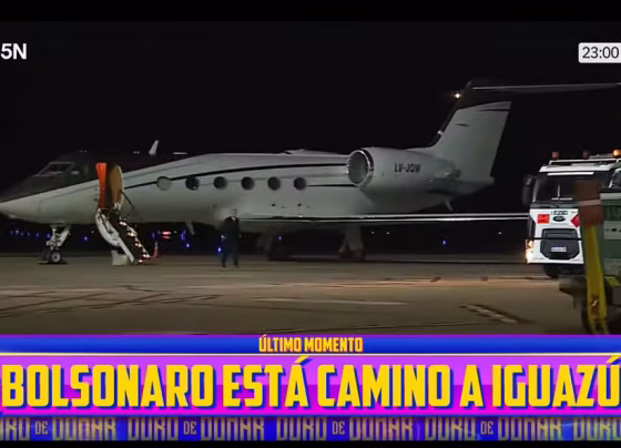 Flávio Bolsonaro e familiares cruzaram a fronteira com a Argentina e embarcaram em voo privado para o Equador - Foto: Reprodução