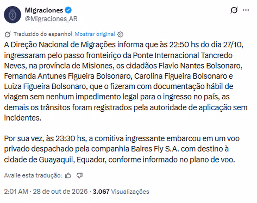 Flávio Bolsonaro entrou na Argentina pela Ponte Internacional Tancredo Neves acompanhado da mulher e das duas filhas - Foto: Reprodução