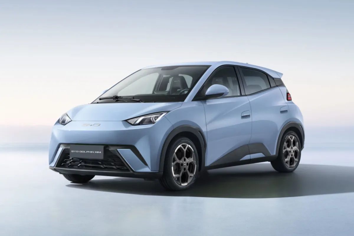 Carro elétrico entra no top 3 de vendas no Brasil pela primeira vez