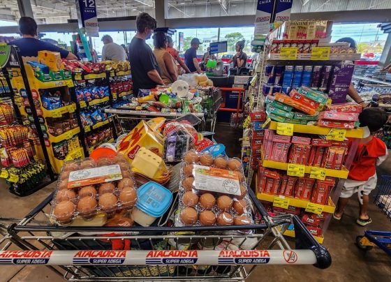 Consumo nos lares acumula alta de 2,70% até setembro, diz Abras