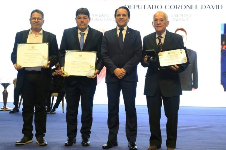 Coronel David homenageia lideranças do agro, do empreendedorismo e da assistência social