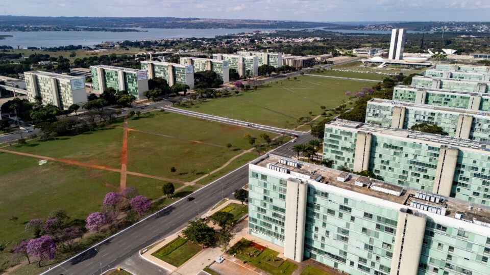 Dia do Servidor Público: entenda quem tem direito à folga e a regra da data