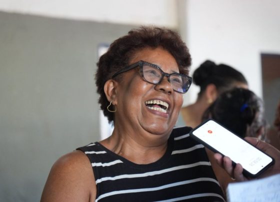 Do aprendizado à renda: mãe atípica transforma artesanato em negócio