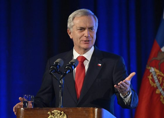 Economia do Chile perde força sob Kast, e projeção de crescimento cai para menos de 1%