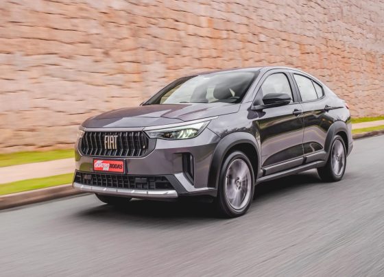 Fiat Fastback Turbo 200 2027 parte de R$ 117.990, mas perde potência e opcionais