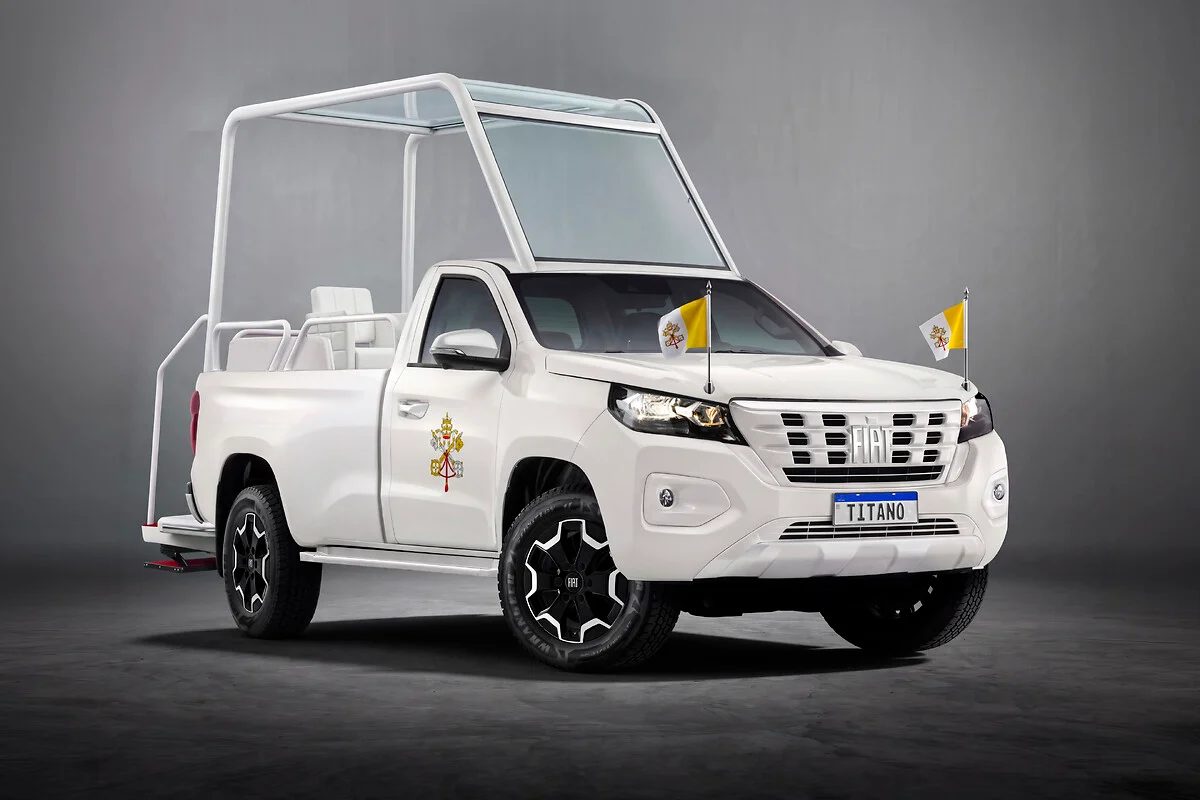 Fiat Titano ganha versão cabine simples e vira papamóvel para visita ao Uruguai
