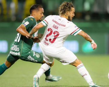 Fluminense decepciona e perde para a lanterna Chapecoense no Brasileirão