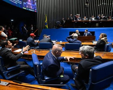 Jornada de 40 horas, dois dias de folga: o que muda para o trabalhador com o fim da escala 6×1