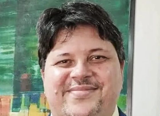 Jornalista brasileiro crítico a Milei é deportado da Argentina