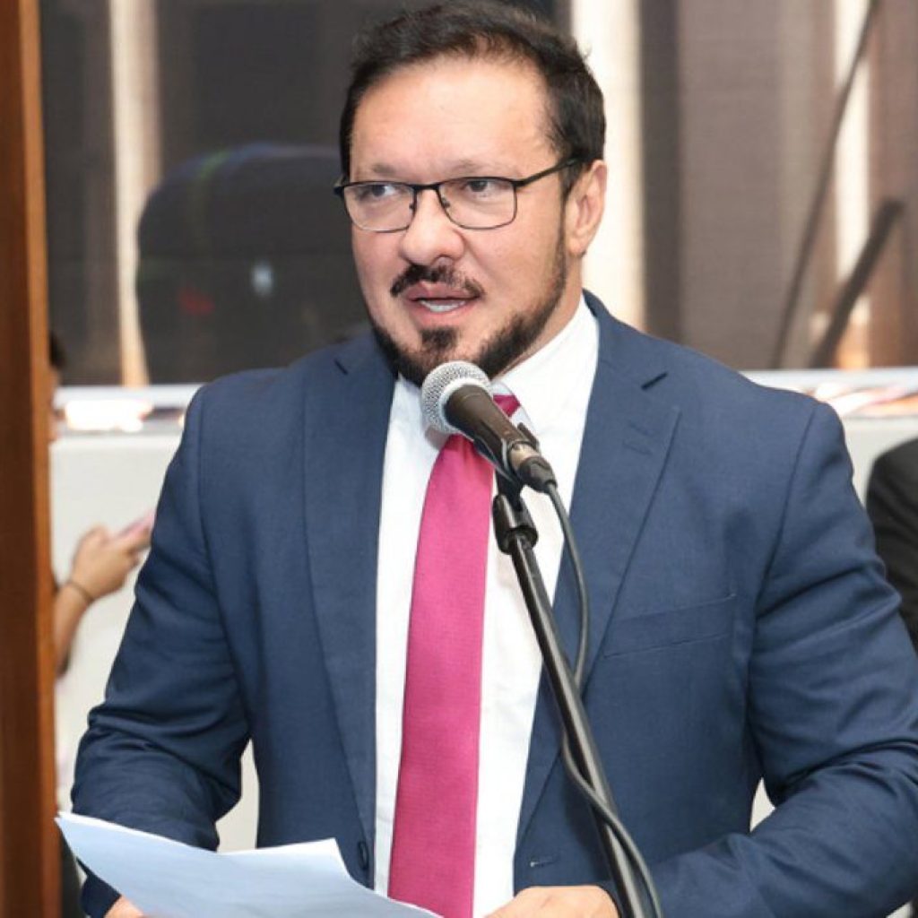 Lucas de Lima propõe campanha de prevenção ao estupro virtual nas escolas de MS