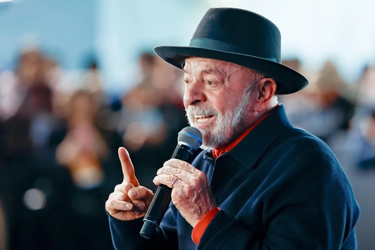 Lula chama Roberta Luchsinger de pilantra e a compara a Daniel Vorcaro