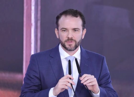 Ministro prevê renegociação de R$ 90 bi em 3ª fase do Desenrola