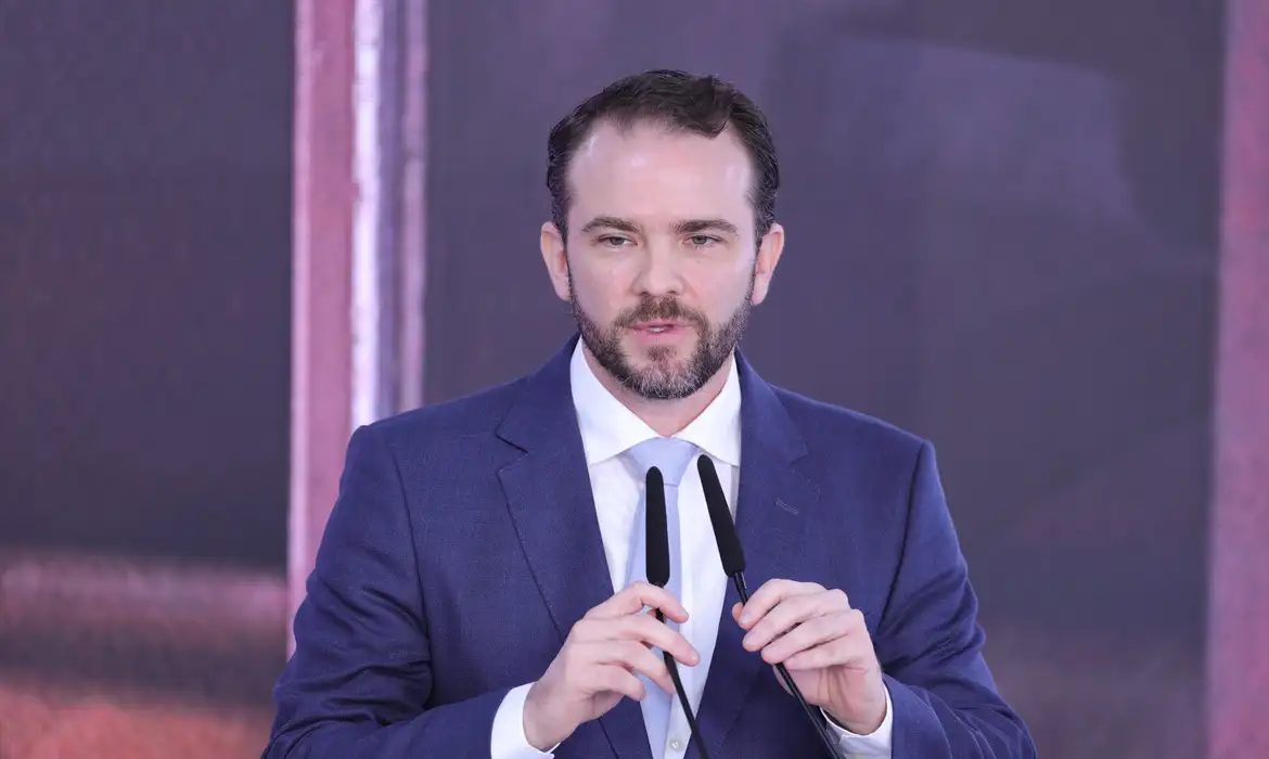 Governo estima renegociar até r$ 90 bilhões em débitos na terceira fase do desenrola