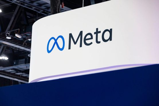 MPT processa Meta em R$ 50 milhões e exige remoção de posts de assédio eleitoral