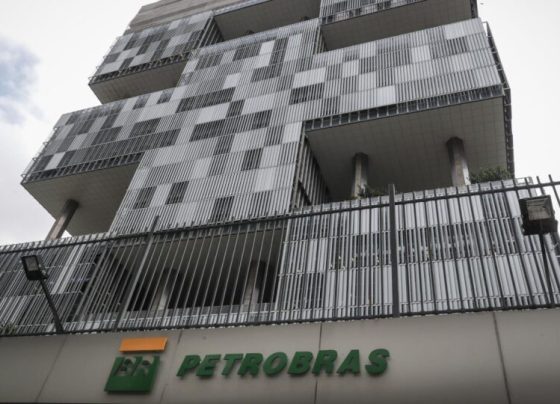 Petrobras chega a R$ 800 bilhões em valor de mercado e bate recorde histórico