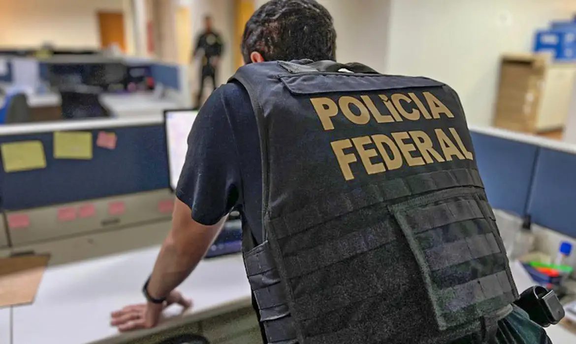 Polícia Federal apreende R$ 30 milhões em crimes eleitorais em 2026