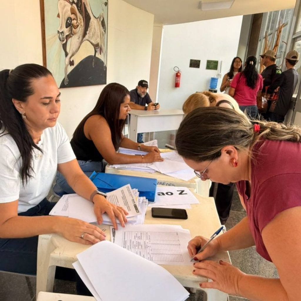 Prefeitura reúne agricultores e amplia oportunidades para produção familiar