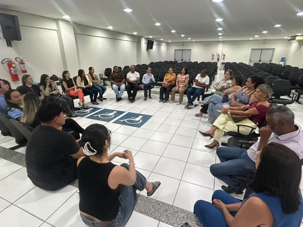 Programa Cuidando de Quem Cuida debate uso de telas na SAS
