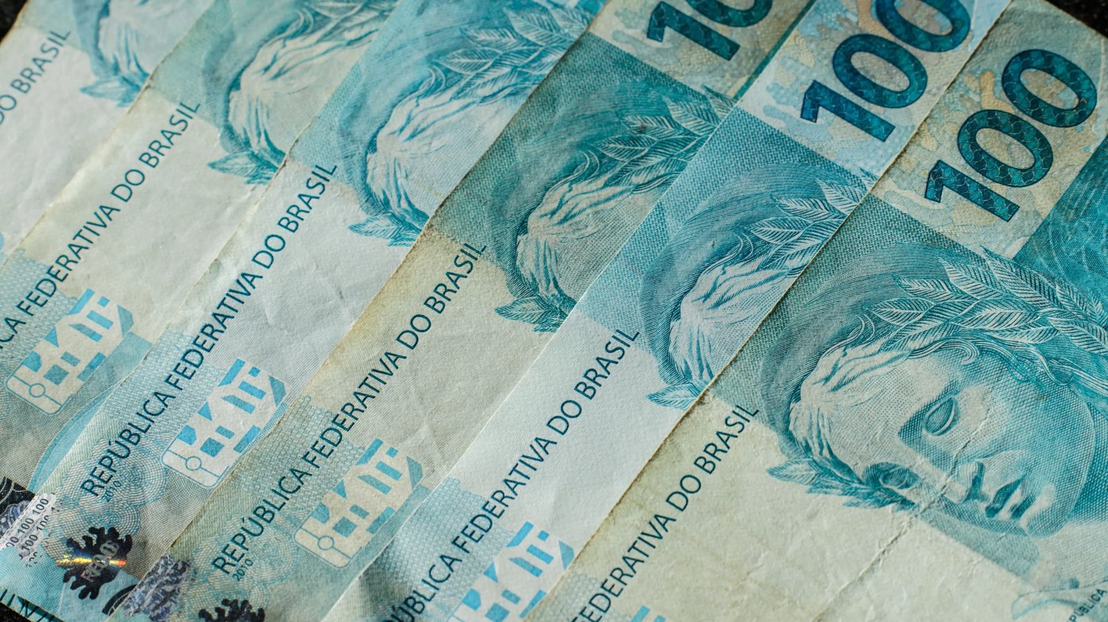 Quando é o quinto dia útil de novembro? Saiba quando o salário deverá ser pago
