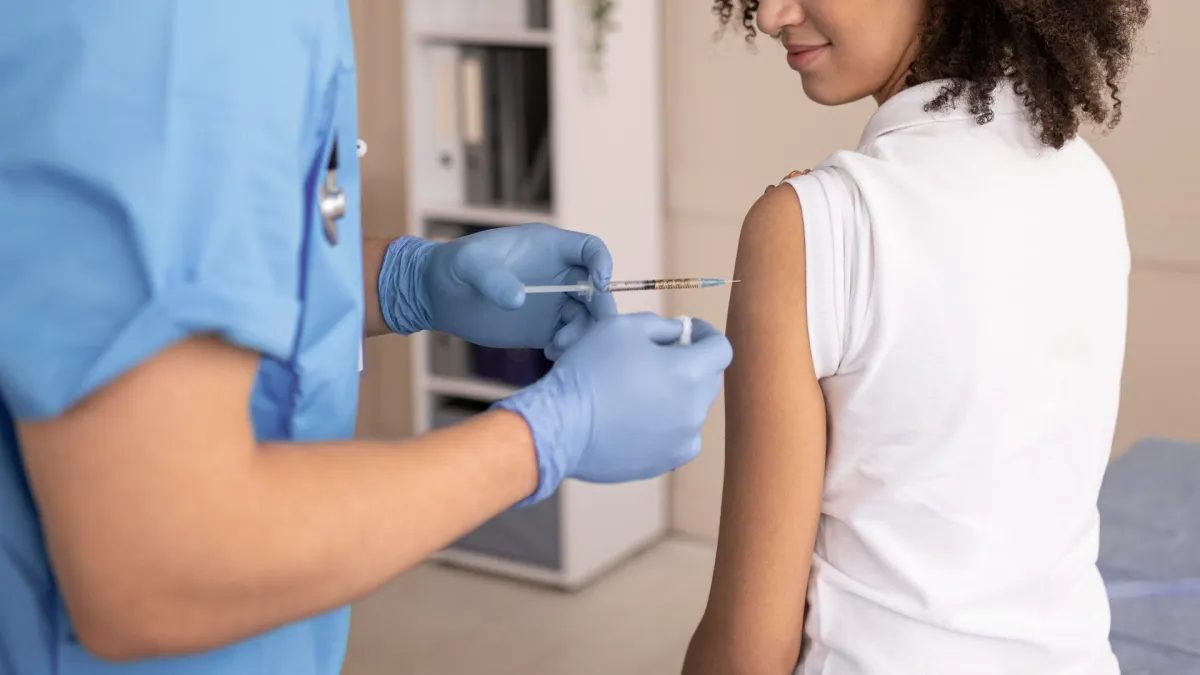 Quase 65% das cidades brasileiras falham na meta de vacinação contra o sarampo