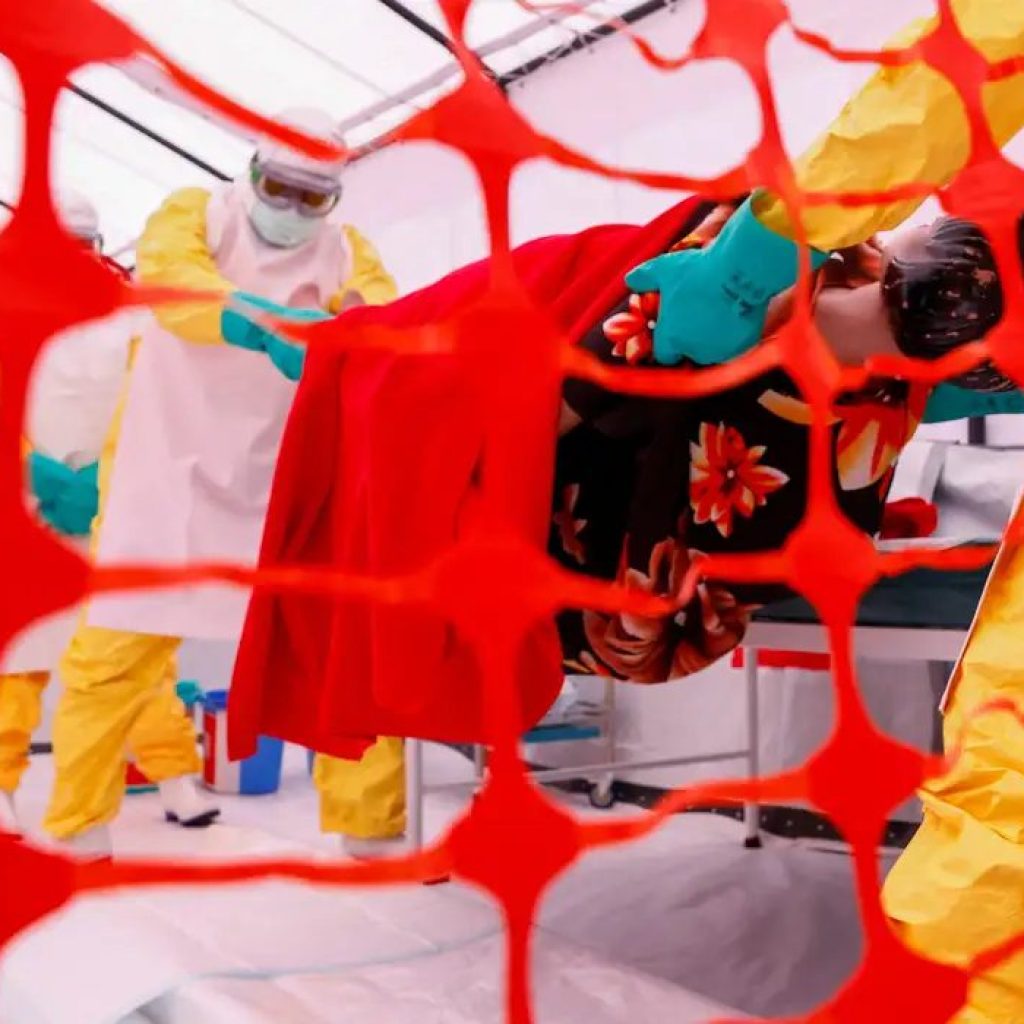 Quênia confirma primeiro caso de ebola; homem morreu após tratamento