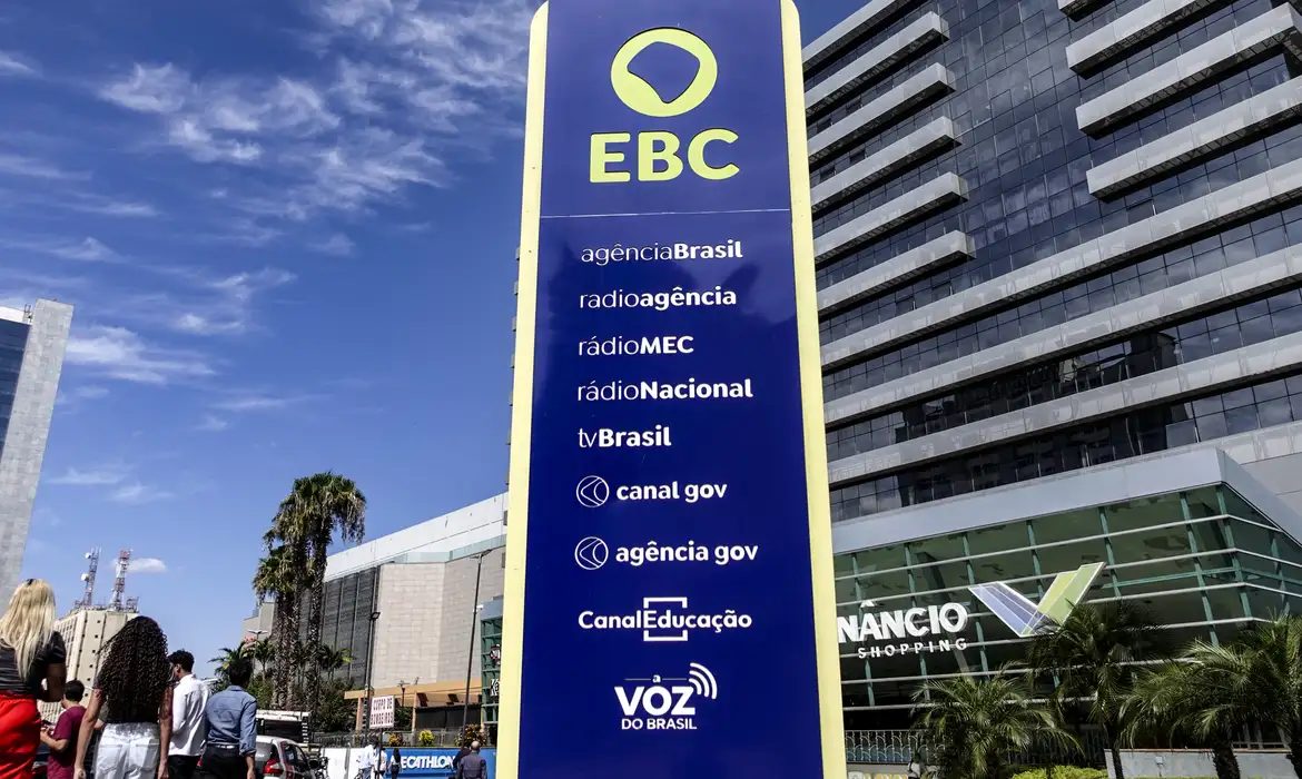 Sbt se retrata e admite erro ao culpar ebc por falha em propaganda eleitoral