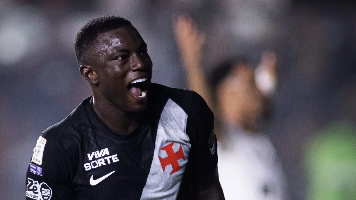 Vasco bate o Corinthians por 3 a 2 de virada em São Januário pelo Brasileirão
