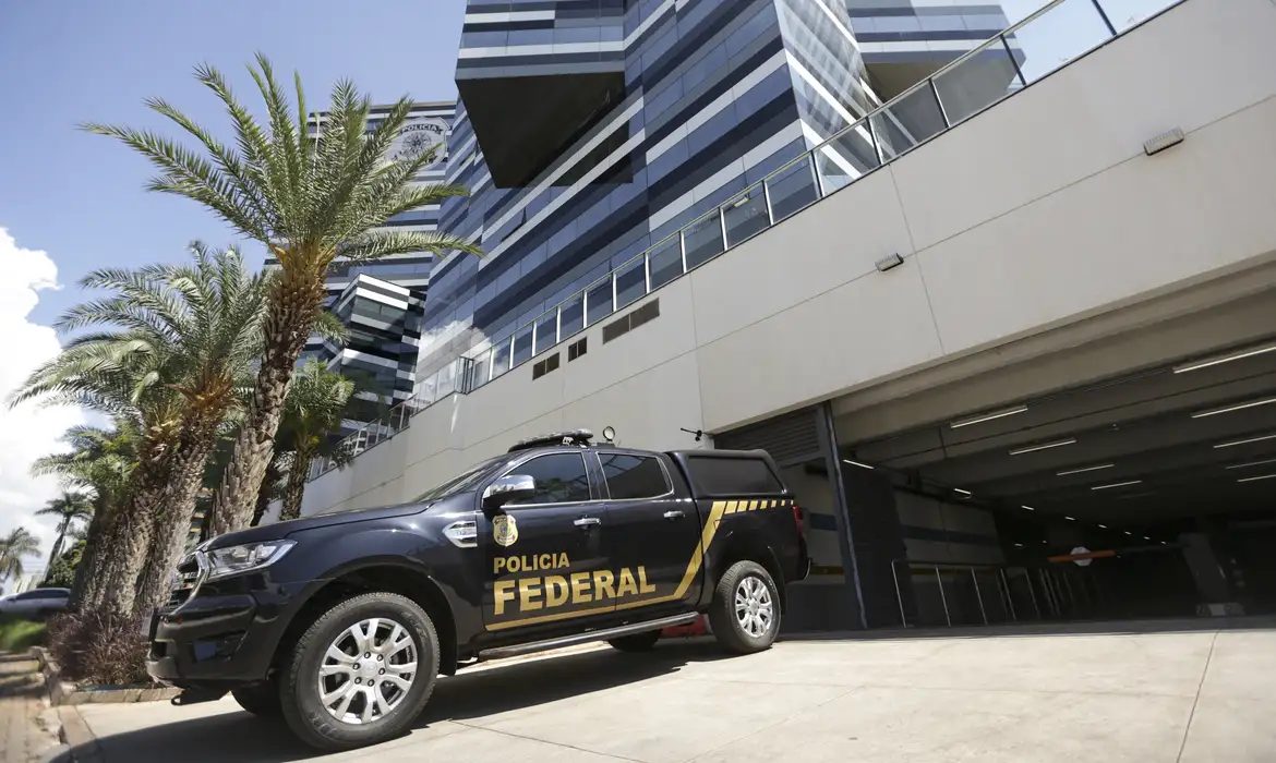 Daniel Vorcaro nega fraudes bancárias em depoimento à Polícia Federal